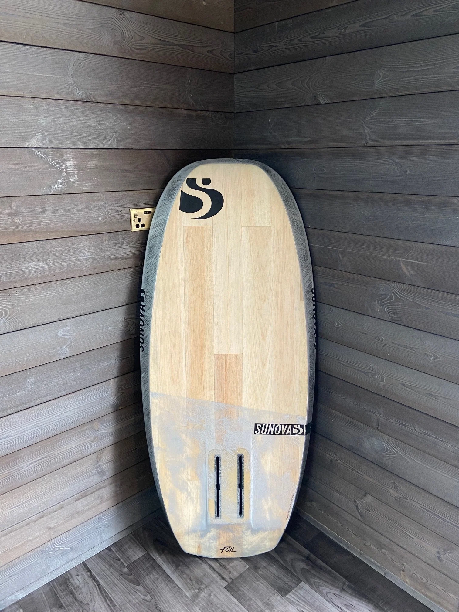 Sunova SUP Surf 5'4 x 27 1/2 Foilboard - 83.5 Litres - Image 6